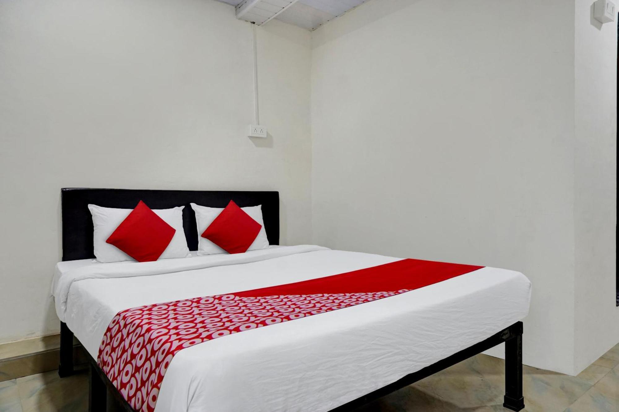 Hotel O Metro View Pimpri-Chinchwad Екстер'єр фото