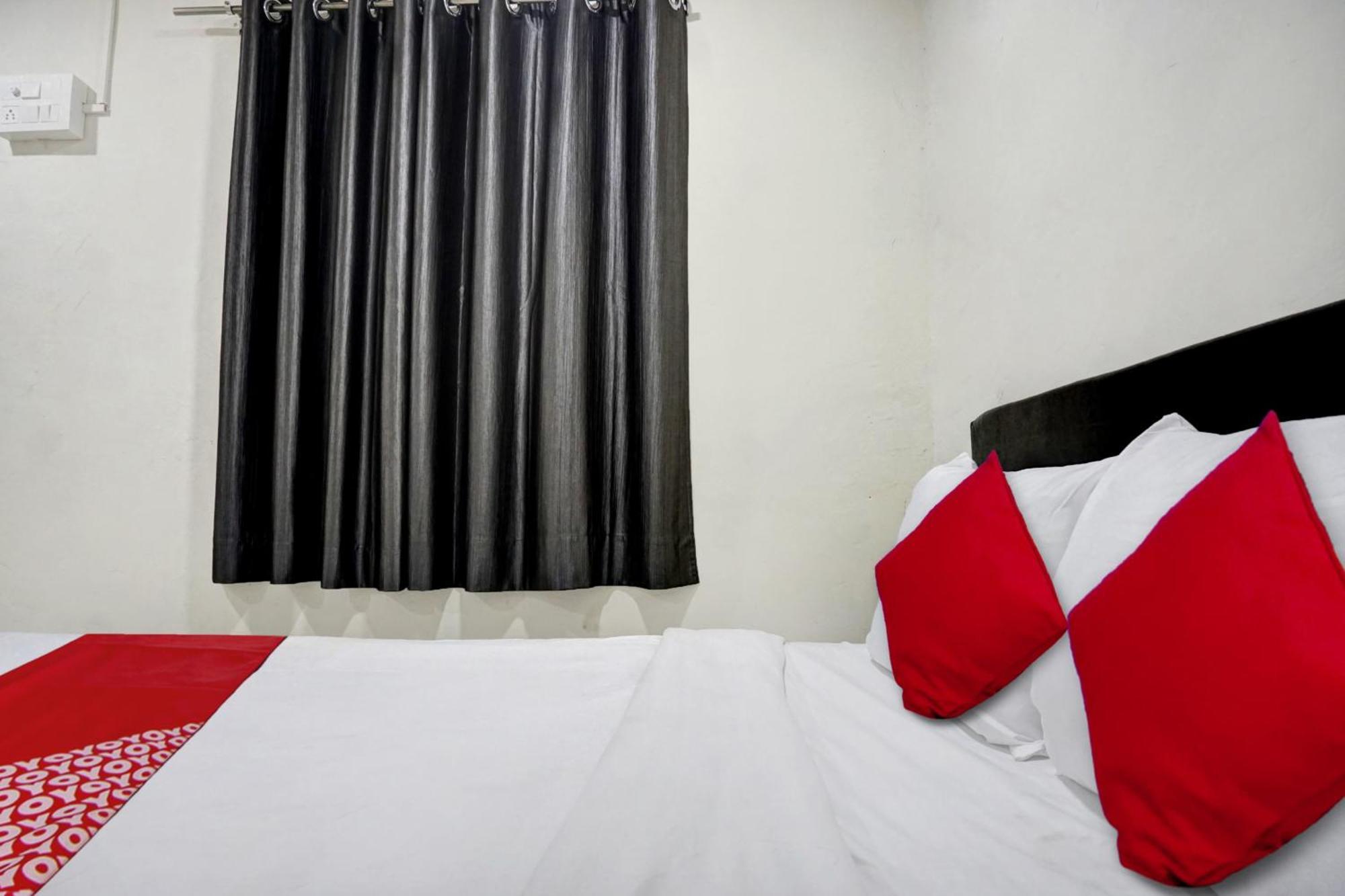 Hotel O Metro View Pimpri-Chinchwad Екстер'єр фото