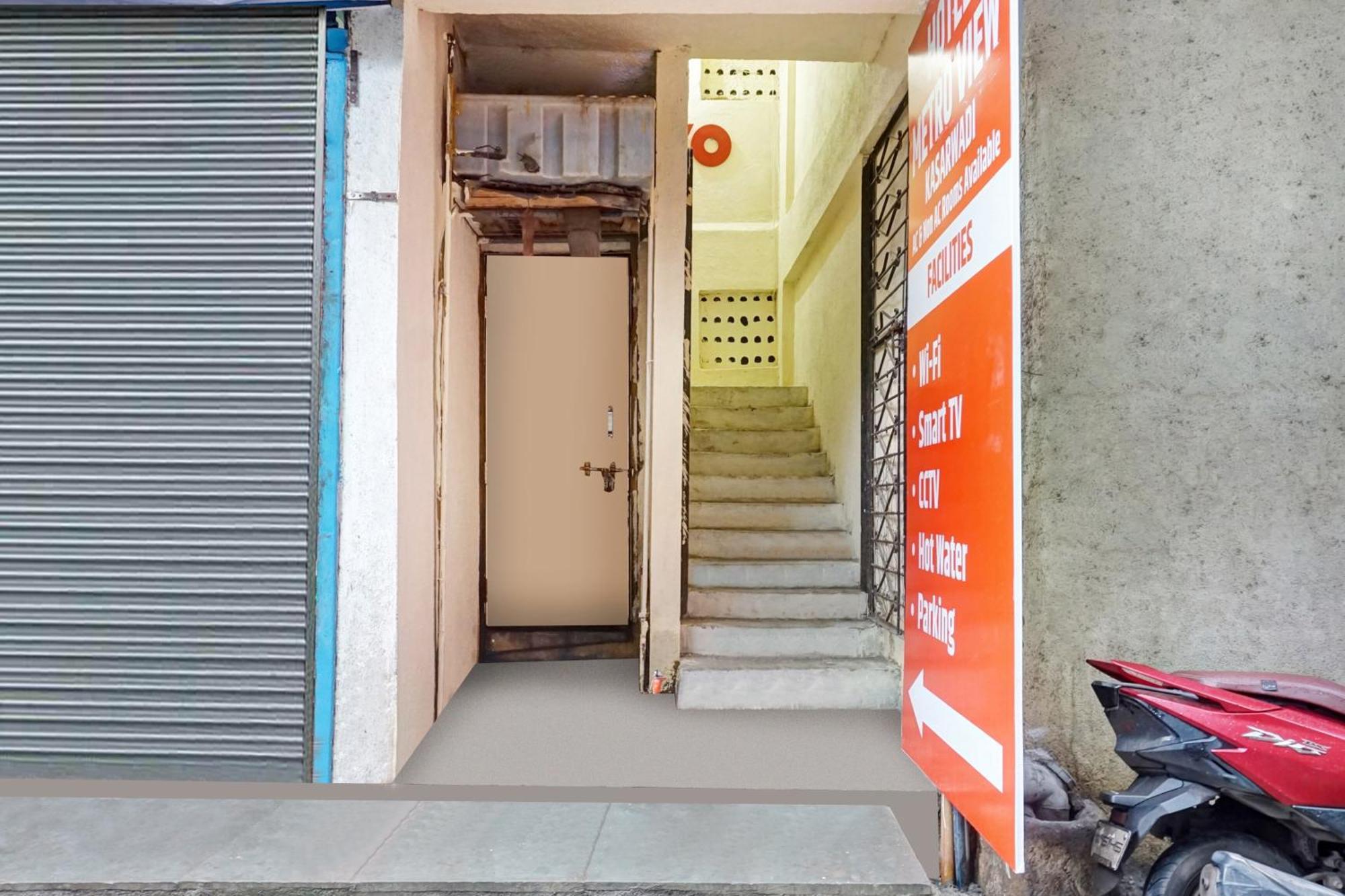 Hotel O Metro View Pimpri-Chinchwad Екстер'єр фото